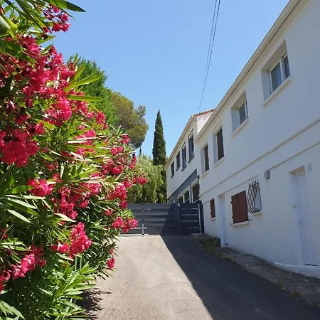 Le Mas Des Farigoulettes Holiday home Saint-Raphael (Var)