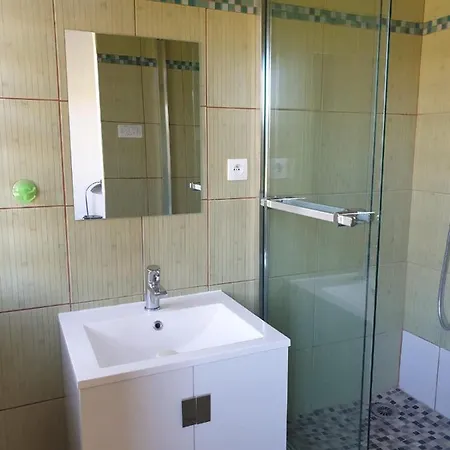 Holiday home Le Mas Des Farigoulettes